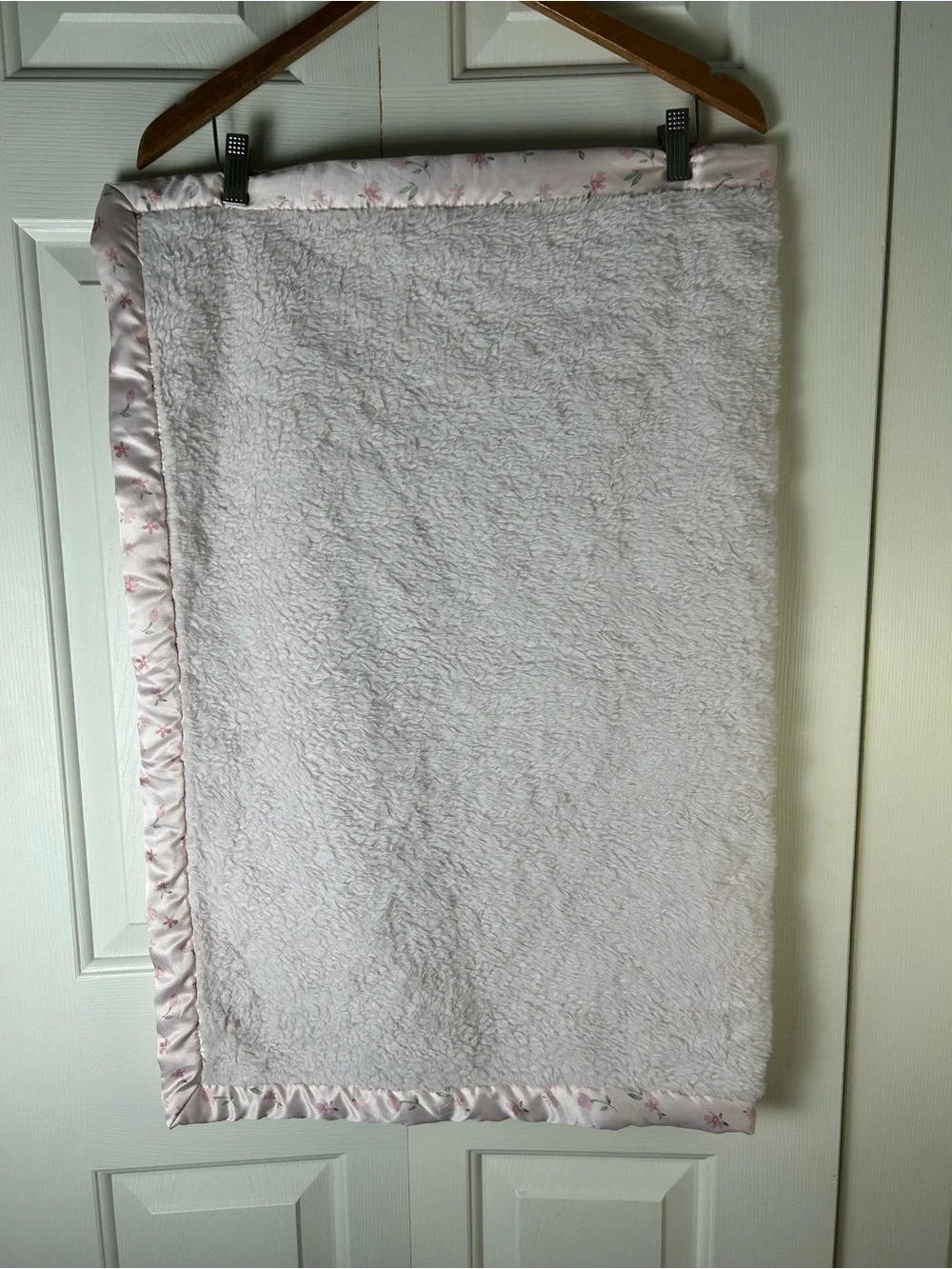 Modern Moments by Gerber Pink Floral Baby Blanket Satin Silky Edge Trim Flower